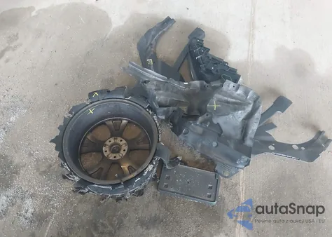 2019 Jeep Cherokee Limited 4X4 from USA, damaged, VIN 1C4PJMDXXKD198284